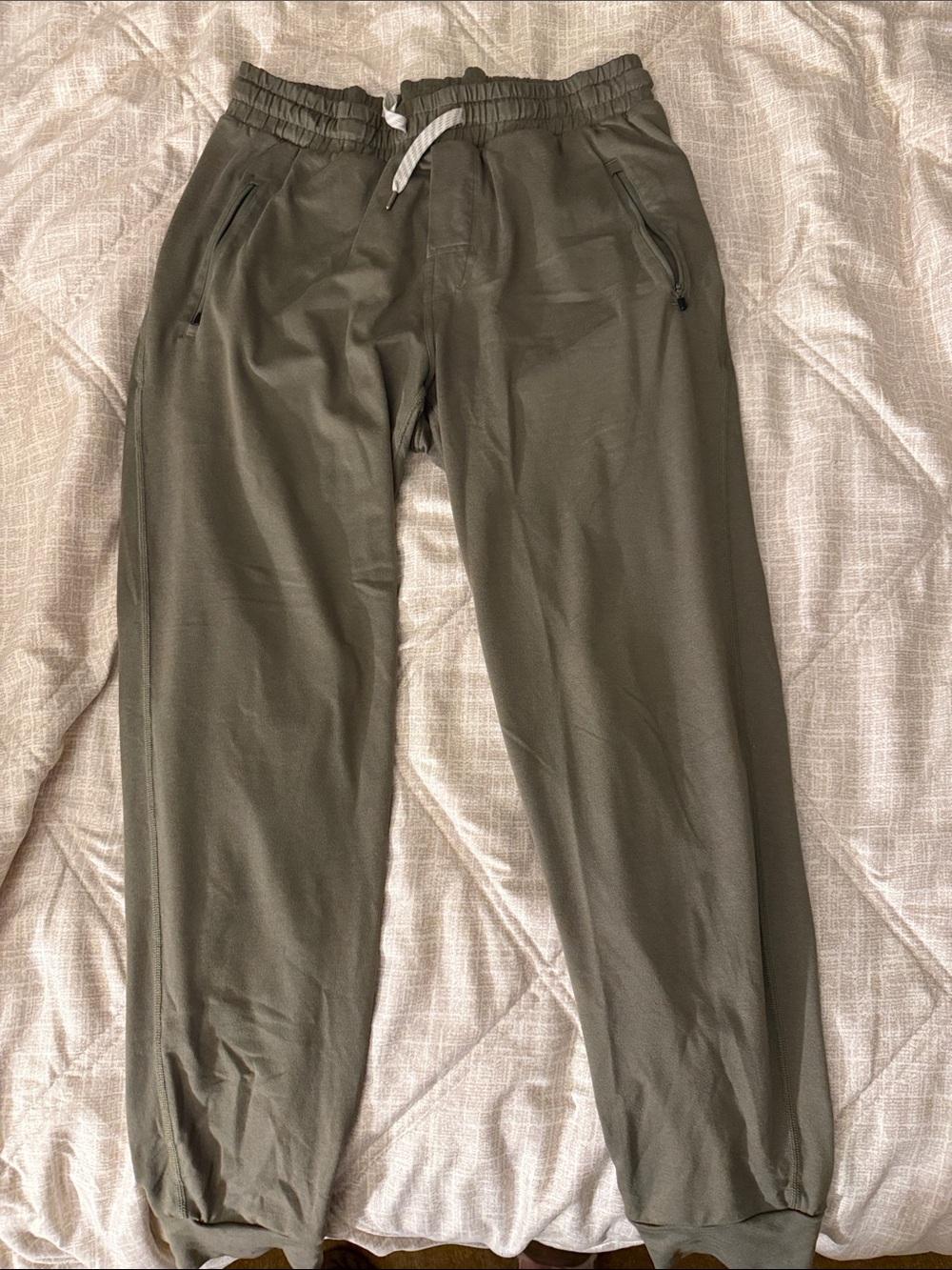 Vuori Ponto Performance Joggers - Picture 1 of 3
